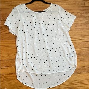 Black and white heart blouse! 🌹 3 for $20